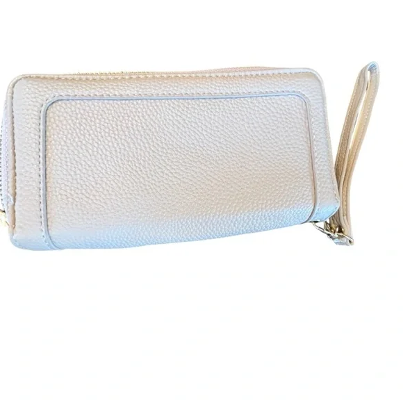 Under One Sky Wristlet Ivory with leather flower cut outs - Picture 7 of 11